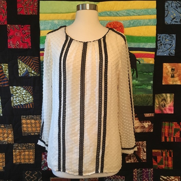 J Crew Lace Trim Swiss Dot Button Back Blouse 6 - Picture 3 of 8